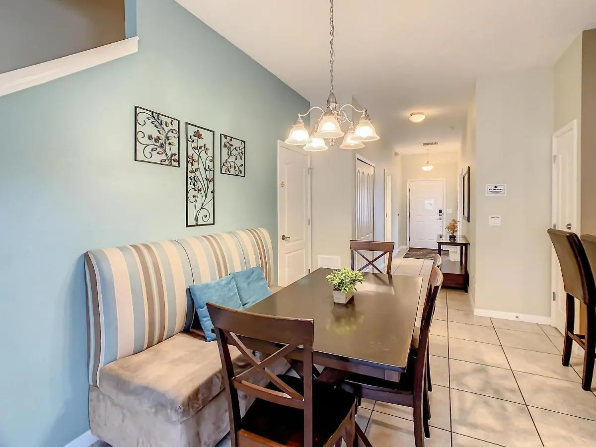 Дом отдыха Paradise Palms Resort, Just Minutes From Disney!!!! Давенпорт