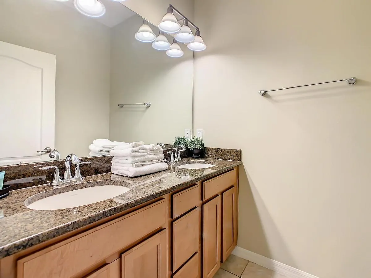 Дом отдыха Paradise Palms Resort, Just Minutes From Disney!!!! Давенпорт США